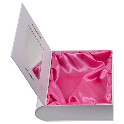 China Recycled Materials Favor Boxes Wholesale Cardboard Book Shaped White Magnetic Gift Box for sale