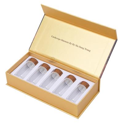 China Recyclable Custom Essential Oil Bottle Logo Cardboard Magnetic Paper Packaging Cosmetic Gift Box With Magnet Closure for sale