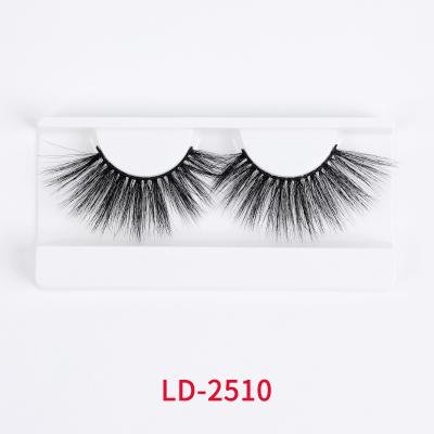 Chine Long Faux dramatique Mink Lashes, 100% Mink Lashes 25mm sibériennes faites main à vendre