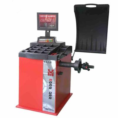 China SC-520 computerized balancer workshop car wheel balamcing machine 820*1020*1220mm for sale