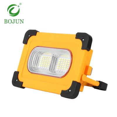 China Ip65 60w 80w Garden Emergency Waterproof Outdoor Portable Rechargeable Solar Led Lights for sale