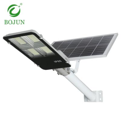 China ROAD Waterproof High Brightness Ip65 50w 100w 150w 200w Outdoor Smd Solar Led Street Light for sale