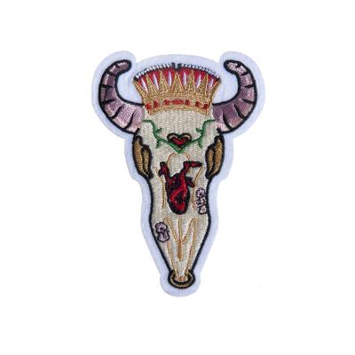 China Custom 3D Chinese OEM ODM Wholesale Fashion Embroidery Chenille Polyester Sewing Badge Applique Patches for sale