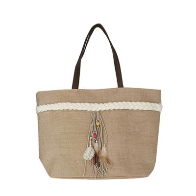 China Natural Color Women's Jute Fabric Beach Bag Lady Customized Beach Bag Lady's Beach Bag for sale