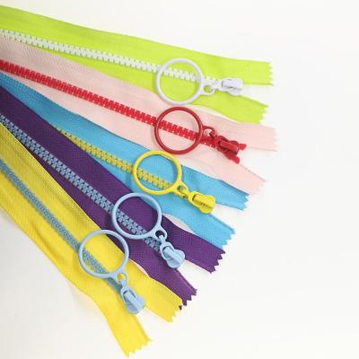 China 5# Viable End Zippers 10 Colors Fashion Ring Pull Zipper DIY Handwork Contrast Color Plastic Zipper for sale