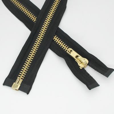 China Hot Selling 10# Metal Brass Oversized Zippers Metal Auto Lock Large Zipper Pull for sale