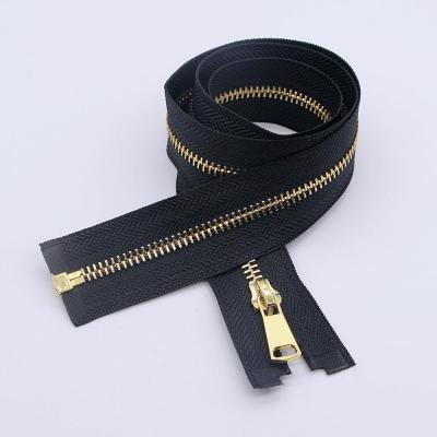 China Custom Hot Selling Auto Lock Gold Plated Light Weight Zipper As Gold Chains for sale