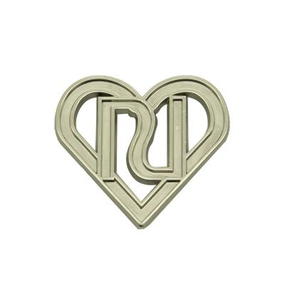 China Garment\jeans\DIY\bags\overcoat factory direct custom heart metal tag for handbag heart shape Logo Metal Hanging Plate Tags for bags for sale