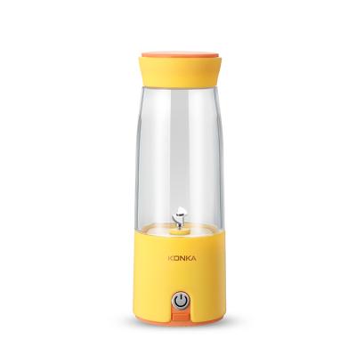 China Mini Car Fruit Blender Home USB Rechargeable Electric Blender Juicer Cup Orange Lemon Extractor Machine for sale