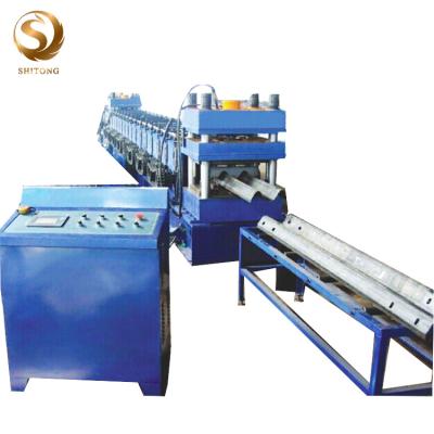 Китай tow and three waves crash barrier highway guardrail roll forming machine production line продается