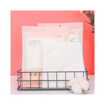 China Hotel Soft Disposable Portable Towel Bath Towel Cotton Disposable Hand Towels for sale