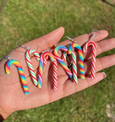 China Christmas Fashion Eice Earrings Christmas Jewelry Candy Cane Drop Earrings 18k Gold Winter Cute Colorful Cute for sale