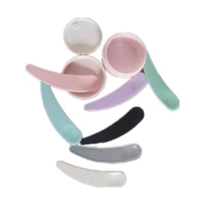 China PP Plastic Makeup Tools Face Eye Cream Spoon Cosmetic Small Spatula for sale