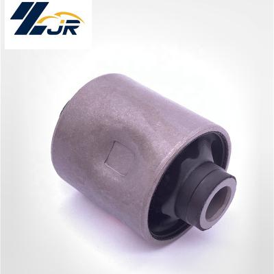 China MR672106 high quality auto spare parts ZJR auto suspension bushing spare parts for MITSUBISHI PAJERO IV (V8_W for sale