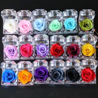 China Cheap wholesale natural contact ring box preserved rose in crystal box for sale