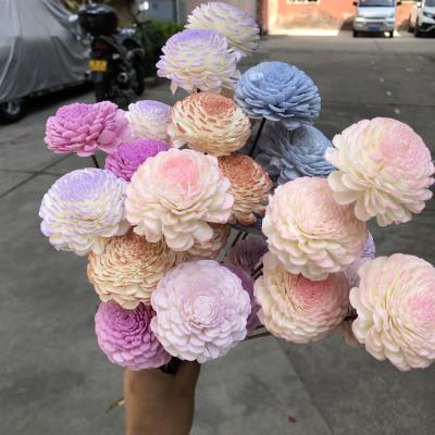 China Beautiful Various Size Dried Flowers Perfume Chrysanthemum Handmade Peony Daisy Sola Wood Flowers for sale