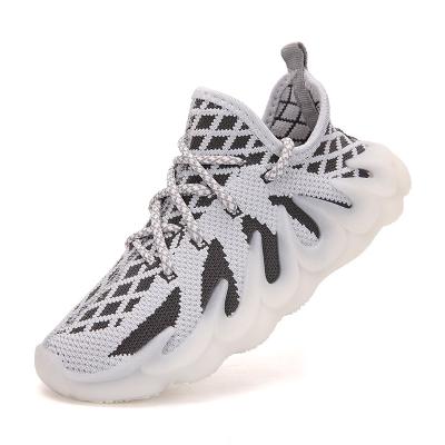 China Lightweight Children's Coconut Spring And Autumn Sports New Breathable Soft-soled Running Shoes Mesh Lace Up Shoes for sale