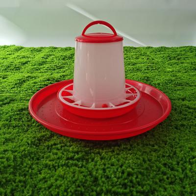 China Circular Plastic Circular Feed Tray - Durability Lightweight Standard Capacity Farm/Retail Friendly for sale