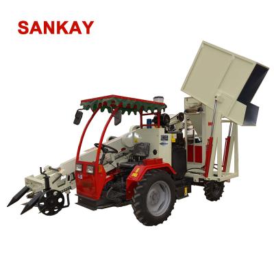 China Peanut Harvesting Small Combine Peanut Harvester Equipment for sale