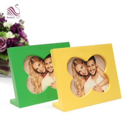 China Custom DIY Magic Resin Picture Frame Love Suanti Luxury Picture Frames Set Eco-friendly Desktop for sale