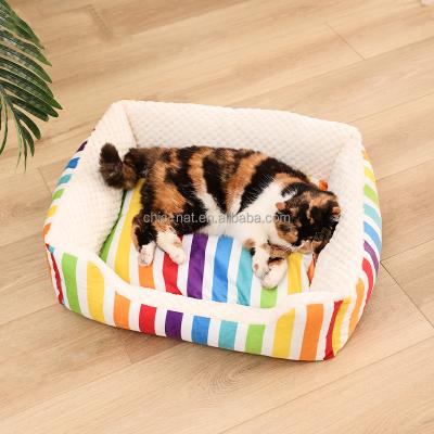 China Travel Rectangle Sleeping Durable Soothing Heating Sofa With Breathable Soft Cotton Cat Cushion Pet Beds for sale