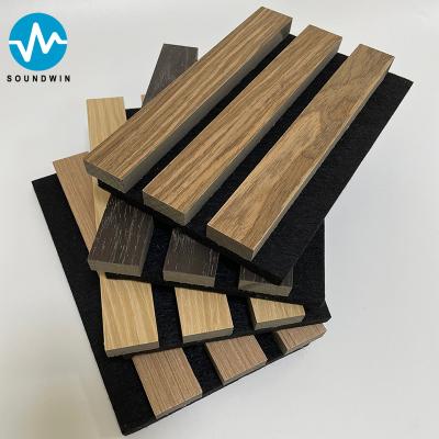 China Akupanel akoestisch slatenpaneel hout modern interieur geluidsdicht wanddecoratie akoestische wandpanelen Te koop