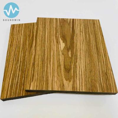 中国 High grade microperforated soundproofing panel solid wood create a comfortable environment for conventional hall 販売のため