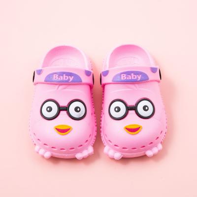 China New Children Non Slip Breathable Shoes Baby Beach Baotou Cartoon Indoor Men And Women Children Slippers for sale