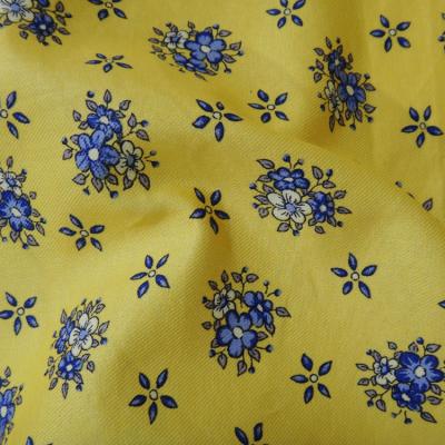 China Hot Selling Print Fabric Soft Felling 100% Cotton Twill Fabric By The Yard For Clothing for sale