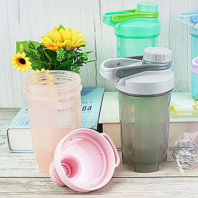 China 500Ml Shaker Plastic Protein Powder Milkshake Cup Sustainable Fitness Sports Water Cup for sale