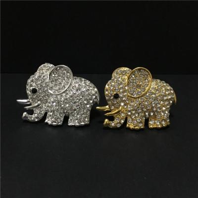 China Metal Crystal Elephant Styling Car Perfume Strong Clip Air Freshener Car Air Conditioning Clip For Car Decoration Essential Oil Air for sale