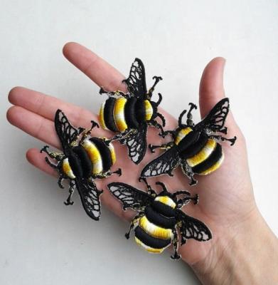 China Viable wholesale high quality fabric patch bumble bee bug patch embroidery custom embroid patch sew on to accept custom design for sale