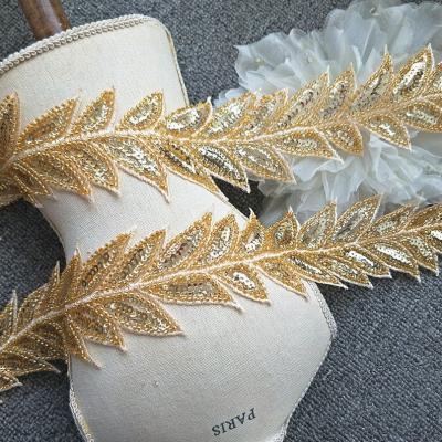 China New viable! Silver Sequin 3D Long Leaf Lace Applique Beading Bridal Patch, Embroidered Appliques For Headwear, Garment Sash for sale