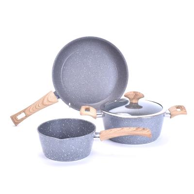 China Sustainable Factory Kitchen Non-Stick Aluminum Cookware Sets for sale