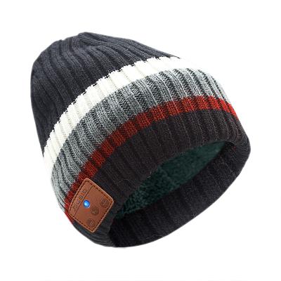 China Headband music beanie gorros cordless leather knitted hat with blue tooth winter hats for sale