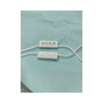 China High Quality Customized Clothing Logo Woven Tags Labels High Fashion Custom Logo Clothing Tags for sale