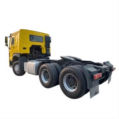 China Manual Transmission Used Tractor Trucks for Euro II Euro V Emission 6x4 Or 8x4 Drive Type zu verkaufen