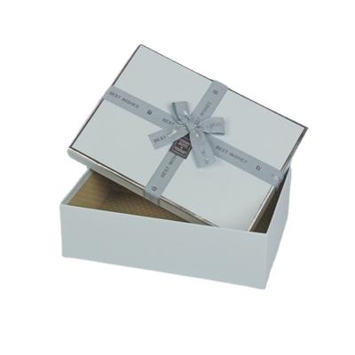 China Recycled Materials Fashion Valentines Gift Box Premium Cardboard White Gift Box With Ribbon for sale