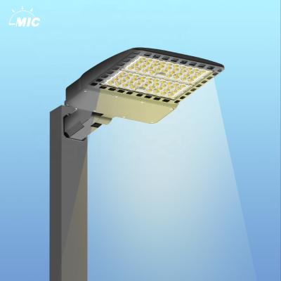 China Unborn Garden Bi-Tier Twilight Slim Photocell Parking Lots Led High Mast Garage Post Street Light 100W 150W 200W 240W 300W for sale