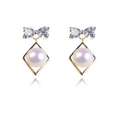 China CLASSIC Solid 925 Sterling Silver CZ Bowknot Earrings Diamond Shaped Natural Freshwater Single Pearl Drop Earrings For Women Ladies for sale