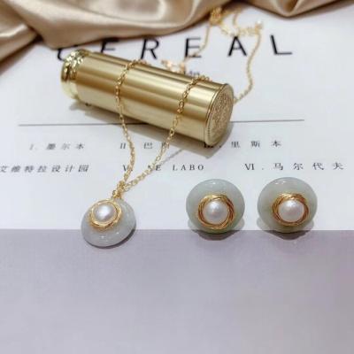 China New FASHIONABLE Antique 925 Natural Jade Pearl 14k Pearl 925 Needle Ear Stud Brass Gold Plated Winding Silver Jewelry Set For Women for sale