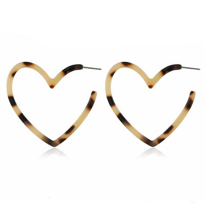 China Creative Trendy Romantic Shape Acetate Peach Heart Leopard Print Acrylic Earrings Danglers Jewelry For Women Girls Ladies for sale