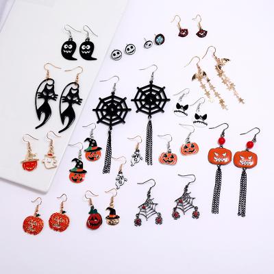 China High Quality European and American Scary Funny Eardrops Creative Halloween Props Jewelry Pumpkin Ghost Spider Earrings for sale