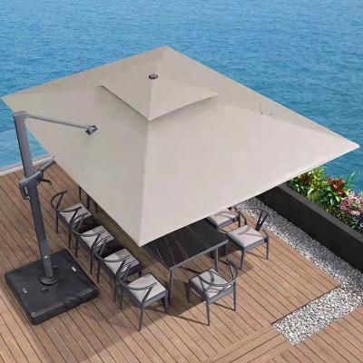 China High Quality Modern Large Modern Patio Umbrella Solar Led Roman Umbrella Outdoor Parasol for sale