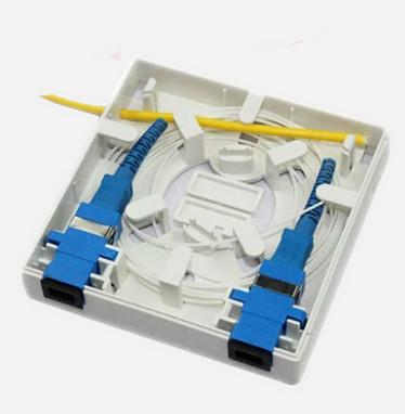 China Plastikoberteil weißer Anschlusskasten kunden des Farbe FTTH Minihemmender ABS für Sc-Adapter zu verkaufen