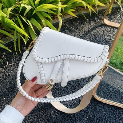 China 2021 Retro High Quality New Handbag Cross - Body Saddle Bags Ladies Shape Armpit Shoulder Bag for sale