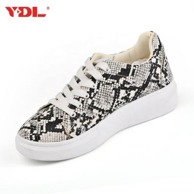 China Factory Wholesale Ladies Snakeskin Canvas Shoes Tie Dye Fashion Casual Shoes Oem And Odm Customized for sale