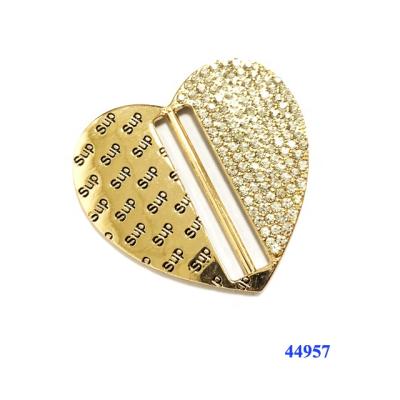 China Newest Shoe Buckle Heart Shape Ladies Metal Rhinestone Shoe Buckles & Accessories for sale