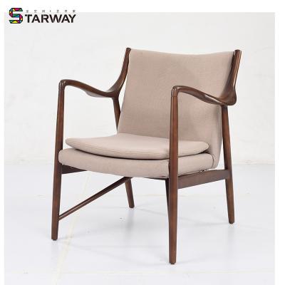 China Hans Wegner Chair Emes Lounge Super Comfortable Wholesale Chair Furniture Living Room Wooden Frame Sofa Lounge Chair for sale