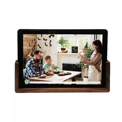 China Wifi Digital Photo Frame Transmission Photo Factory Private Model Electronic Photo Frame With Mobile Phone APP Range And Wifi Frameo for sale